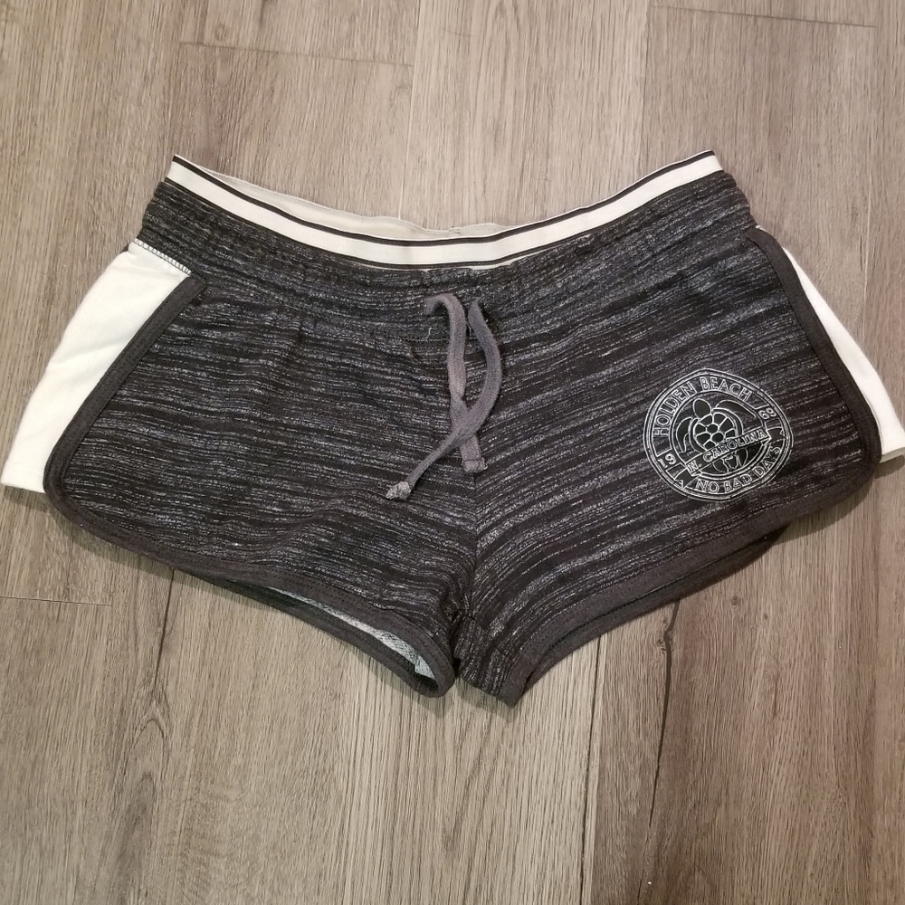 US Vintage Grey Shorts - Medium - Holden Beach